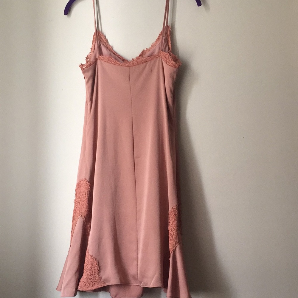 Peach 🍑 Laced babydoll slip dress - Picture 7 of 8